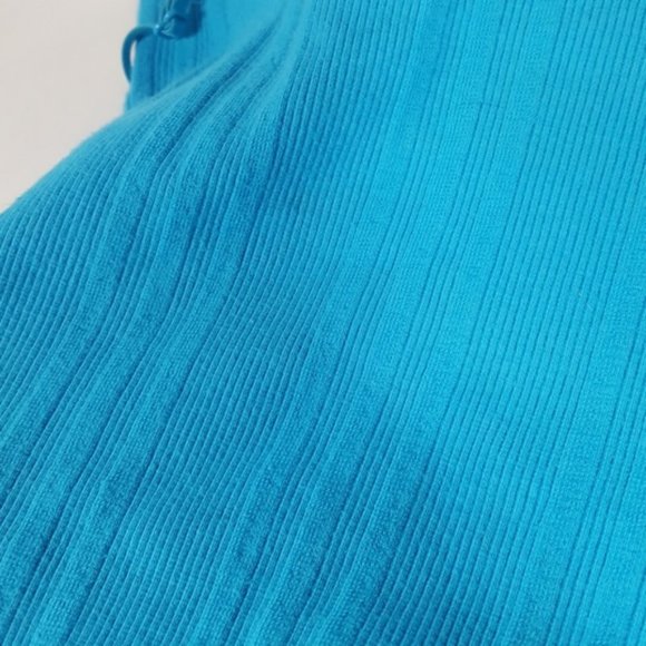 Basic Editions Built In Bra Tank Top Cami - Picture 3 of 5